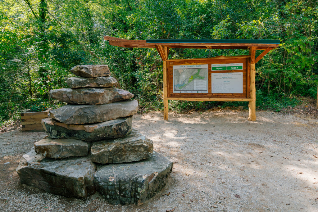 Urban trail network for hiking